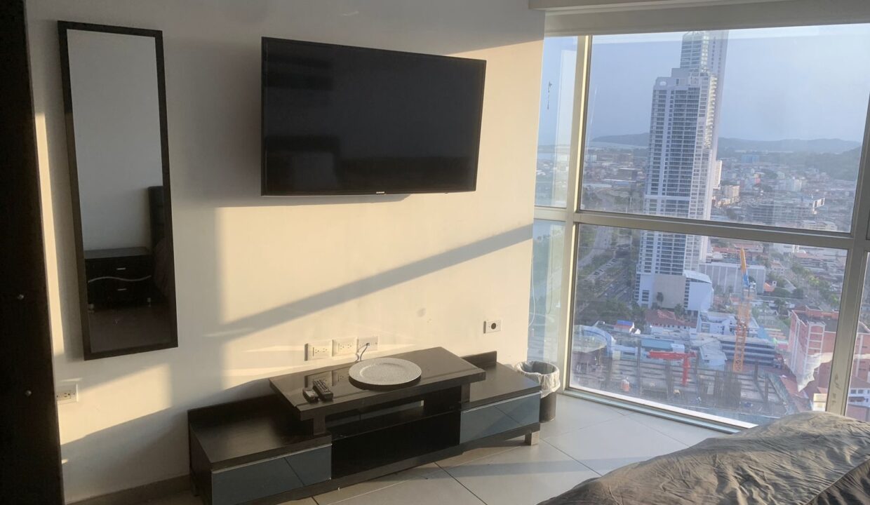 16c492d3-b0e0-4dc8-9ff9-47c40434a24f