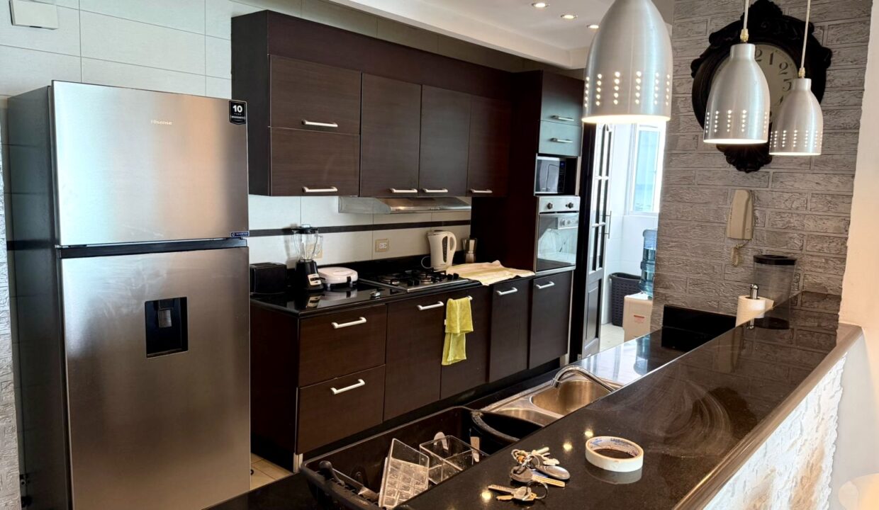 aae53a8e-2696-47c4-9d27-11af04847b06