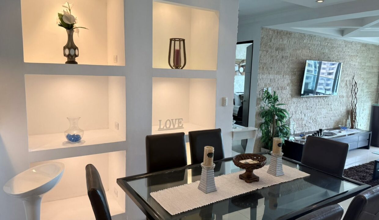 ae941f64-ffa4-484e-977d-d98d02a3c3e1